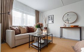 Simple Studio In Trendy Soedermalm - Construction Work